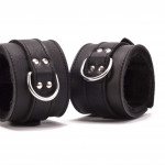 Hand Cuffs Grain Leather Black