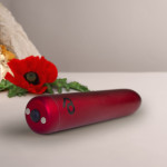 RO 90 Rechargeable bullet - Poppy Red RO 90 Rechargeable bullet - Poppy Red